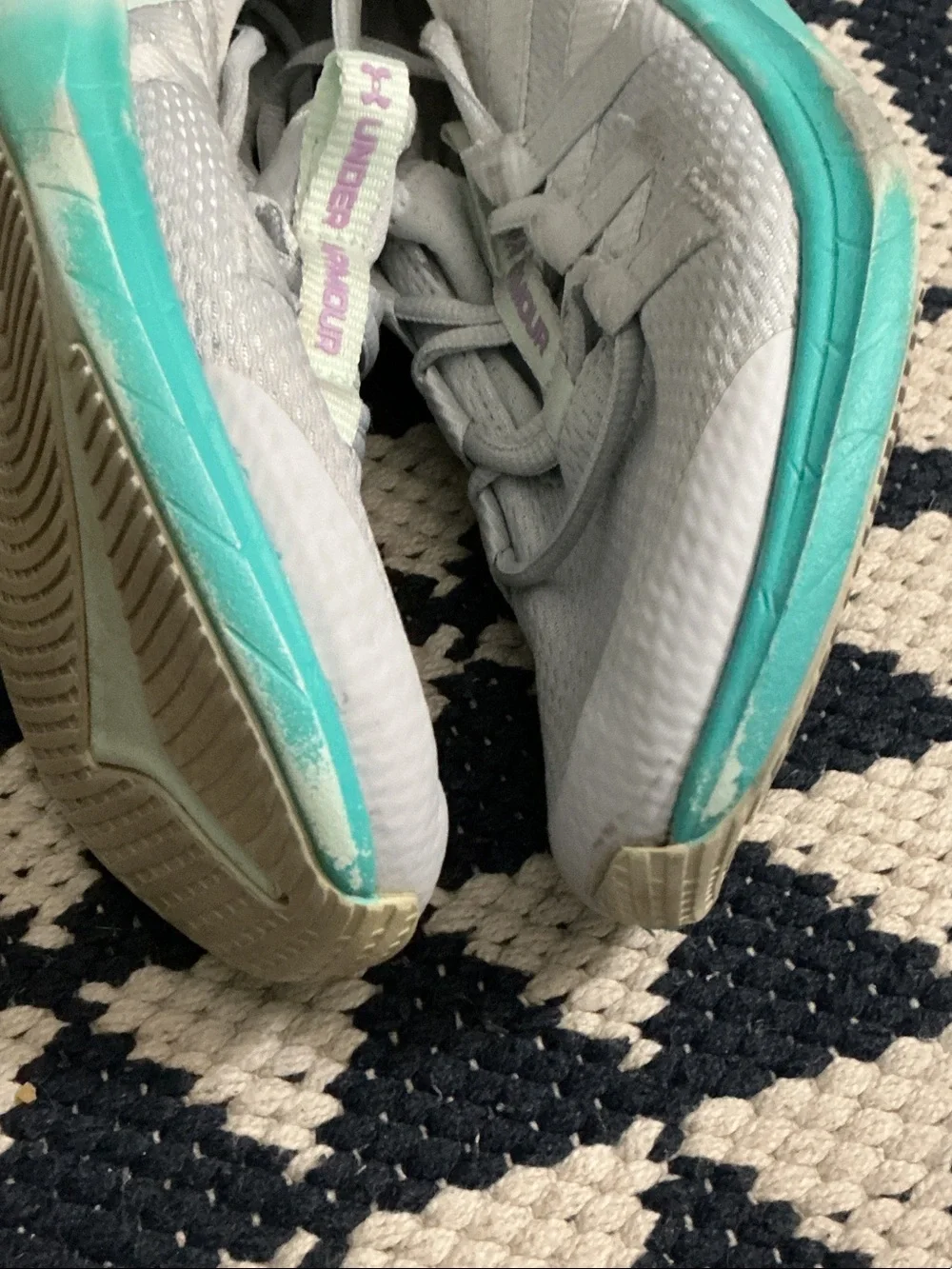 Under Armour Girl’s Infinity 3